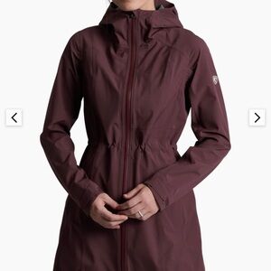 Excellent condition STRETCH VOYAGR™ TRENCH